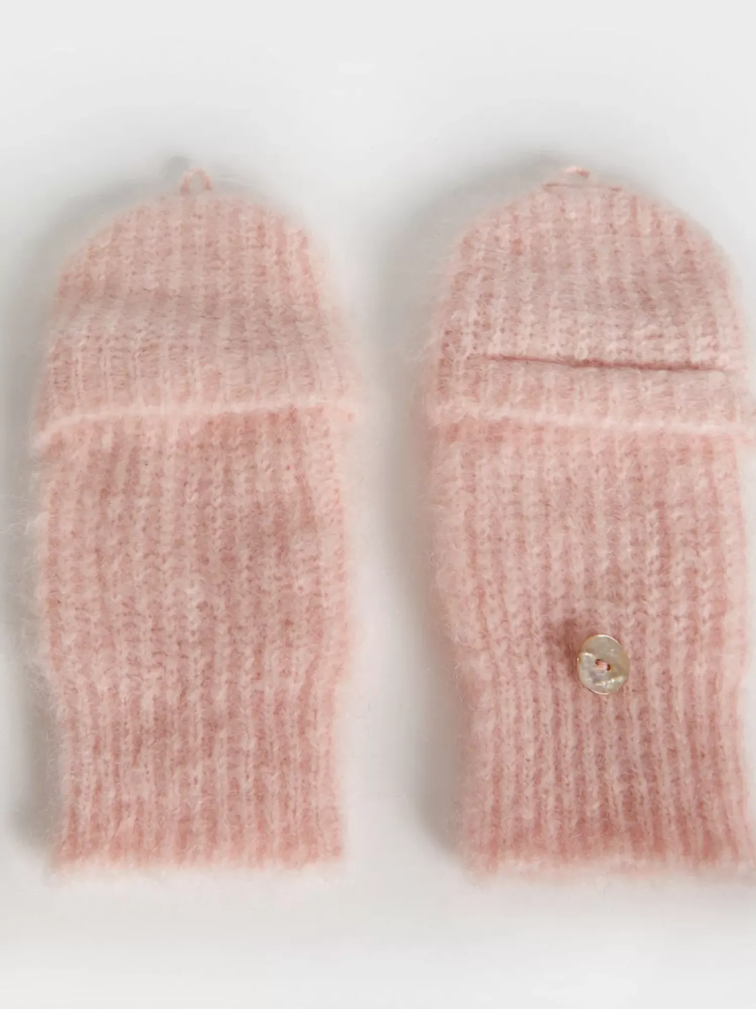 Rouje Devi Mitten